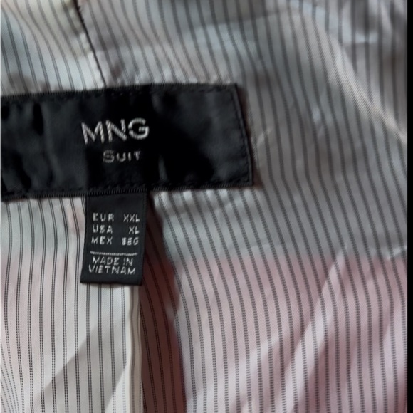 MNG Red Stretch Shoulder Pad Blazer size XXL - Picture 4 of 4